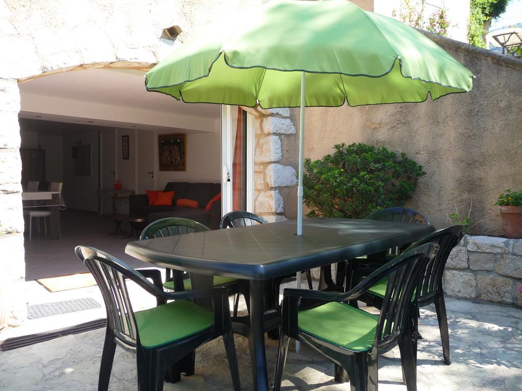 Appartement Castagniers Exterior photo